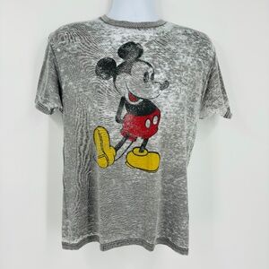 Pre-Owned Men's Disney Mickey Mouse Short Sleeve Shirt - Size M, Classic Style!
